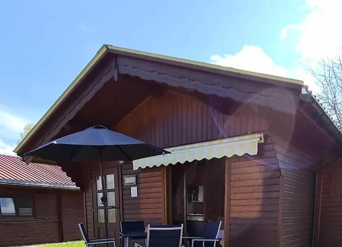 Mobilheim Und Blockhaus Mit Seeblick